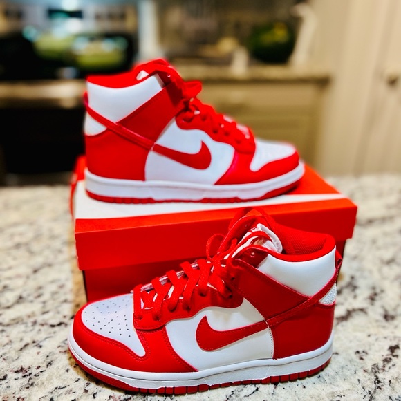 dunk high university red
